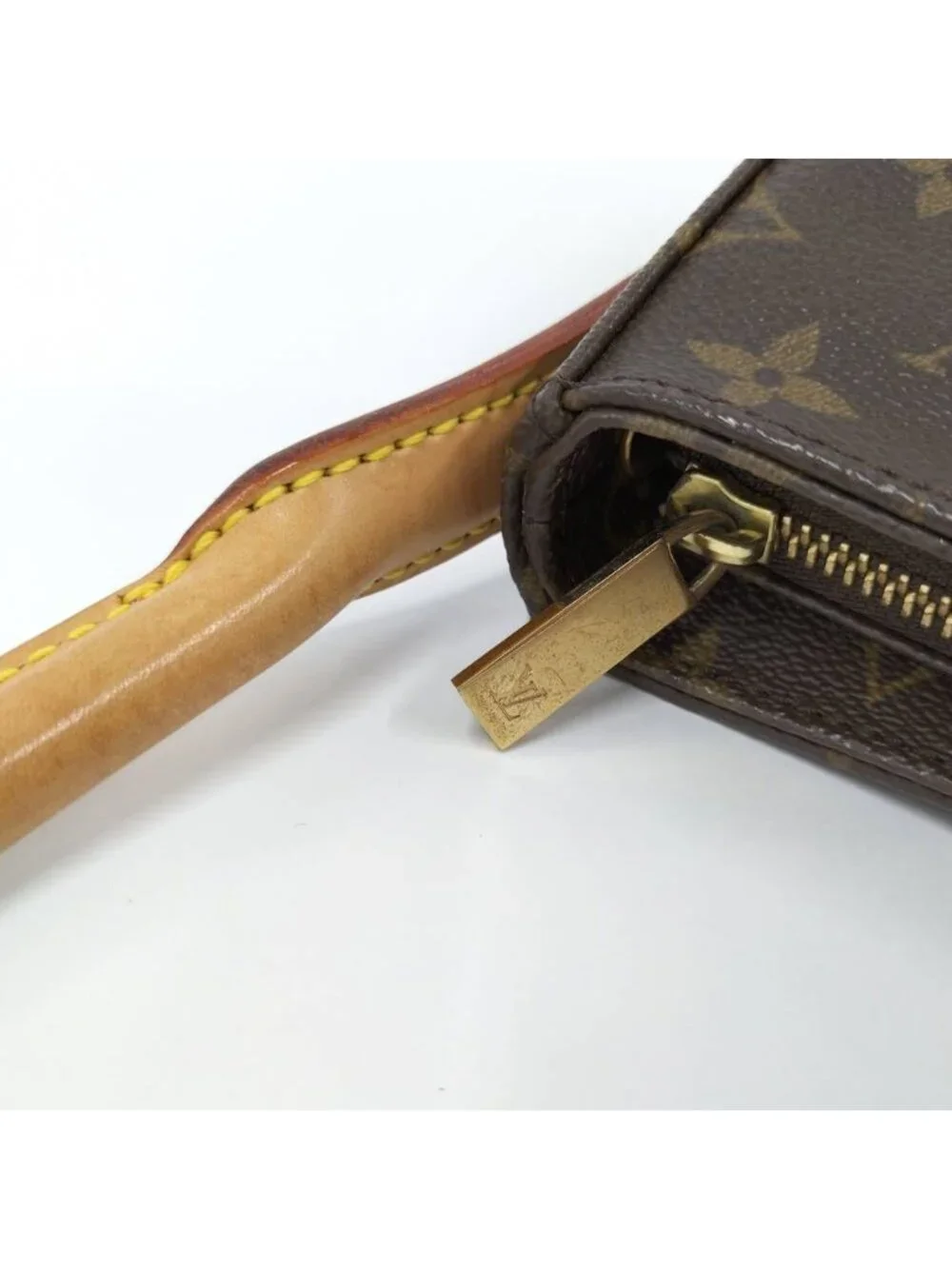 Louis Vuitton Looping MM Handbag Monogram